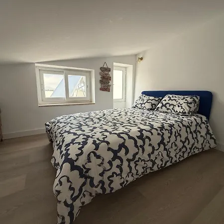 Corps De Ferme Et A La Campagne Avec Piscine Dans Un Verger Vakantiehuis *
